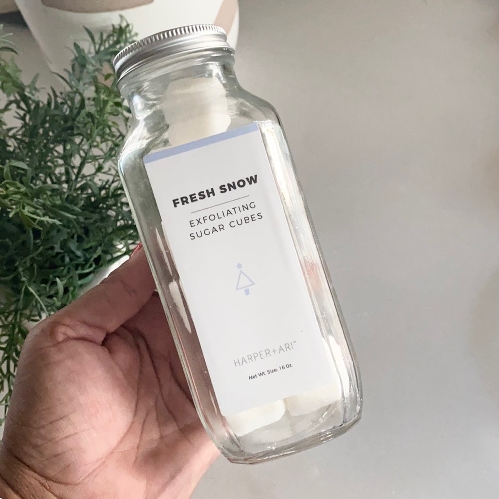 ❤️... Harper + Ari Exfoliating Sugar Cubes
